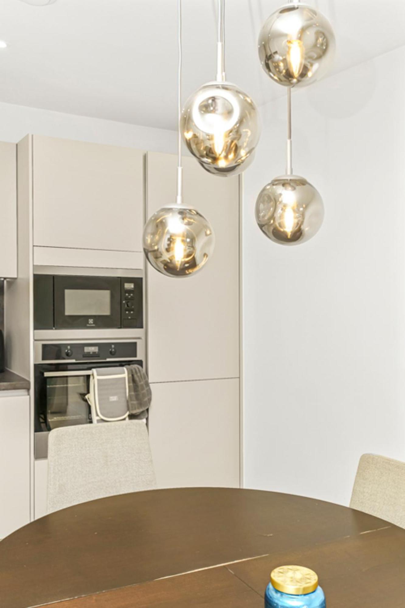 Stylish Surrey Quays Apartment - 10 Mins From Station Londres Exterior foto